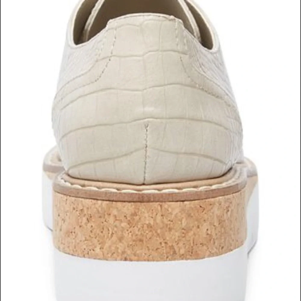 Steve Madden Wrenley Faux Crox Print tan Oxford